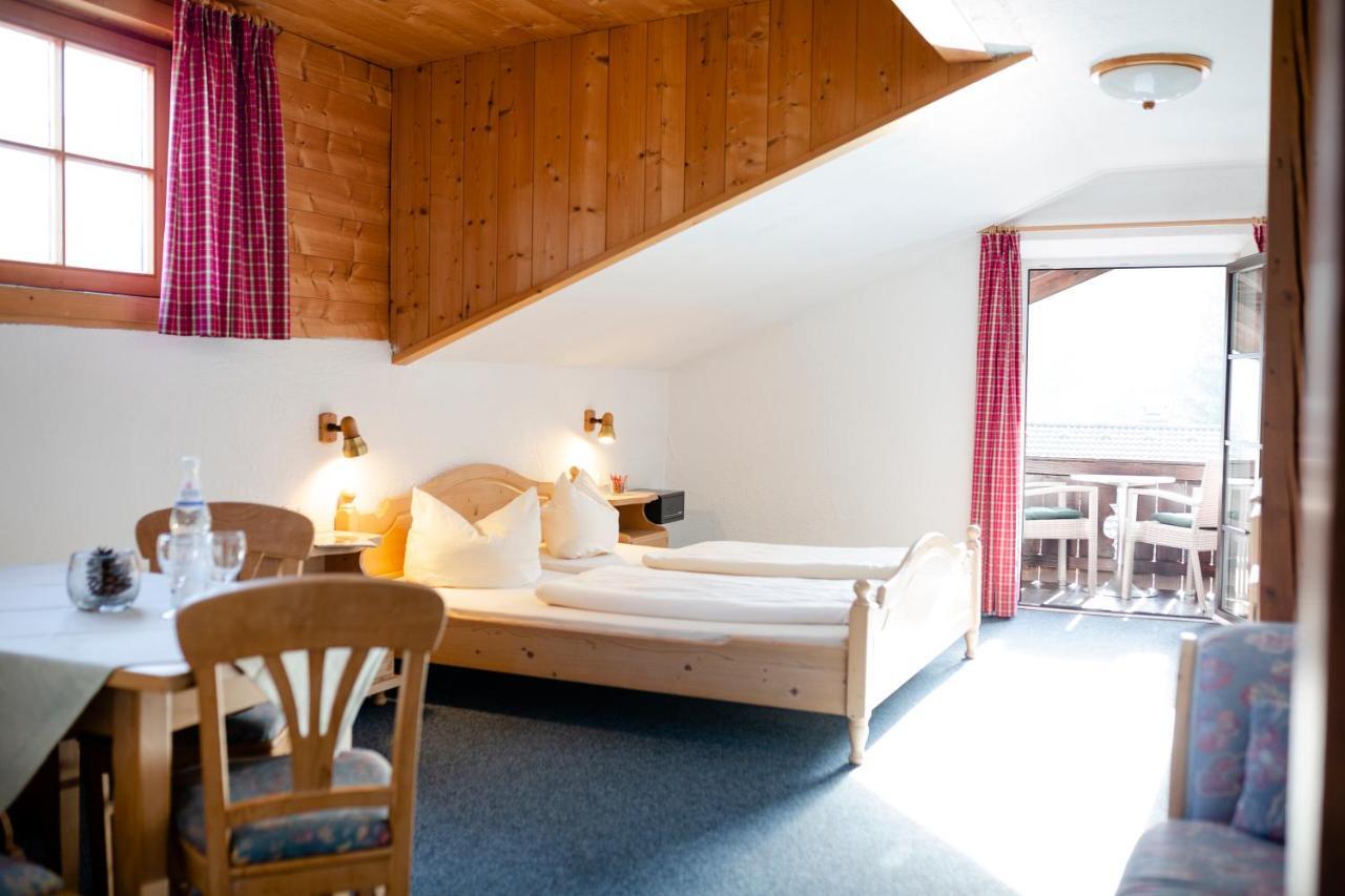 Gastehaus Maria Theresia Hotel Garni Шлирзе Экстерьер фото